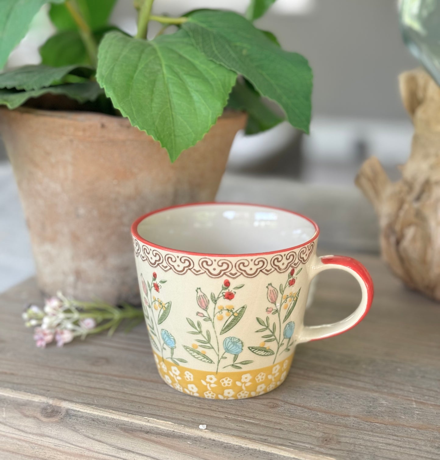 Elegant Rosehip Mug - Choice of 2 Designs