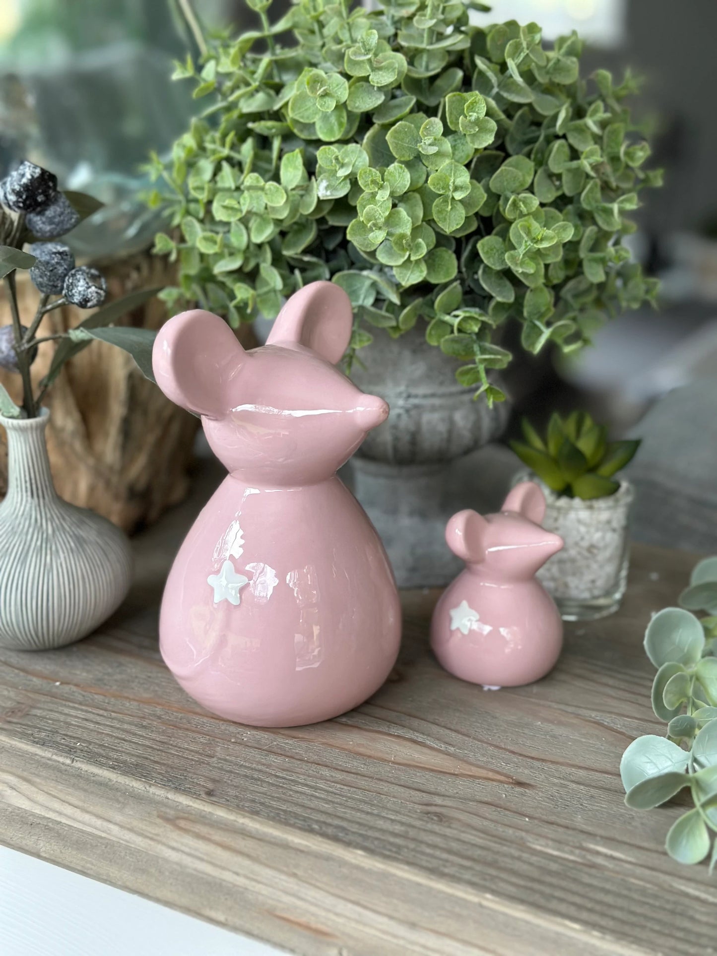 Pink Ceramic Mouse; Available in 2 sizes.