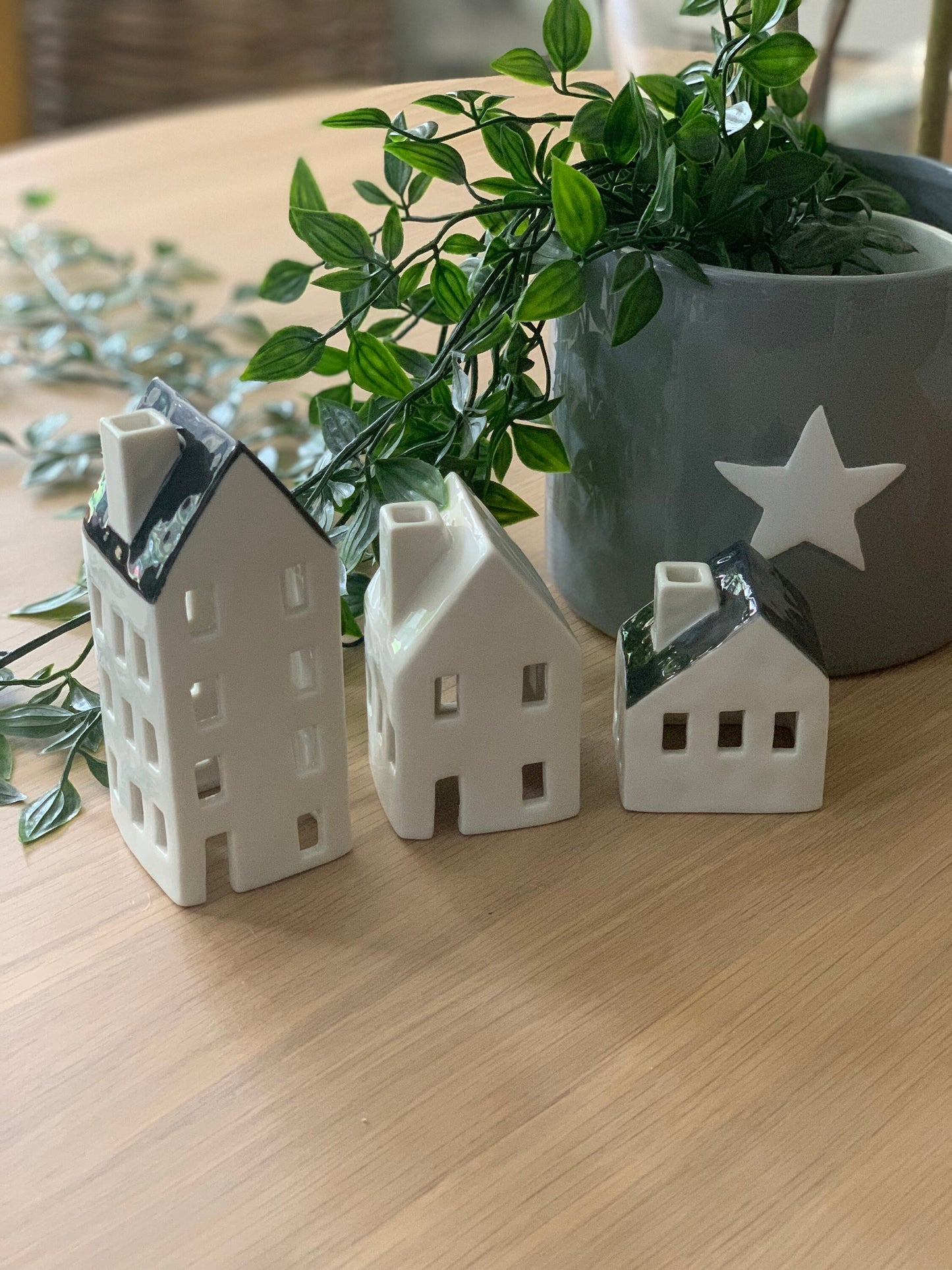 East of India Porcelain Tea Light House