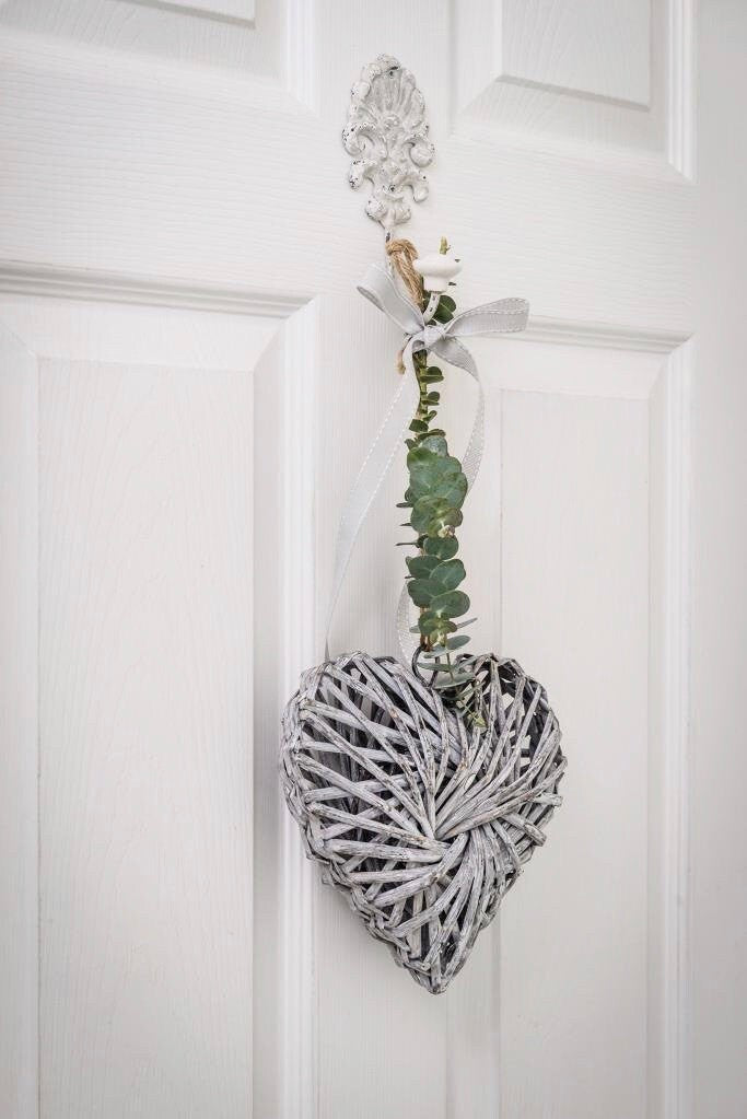 Twisted Love Heart - 20cm