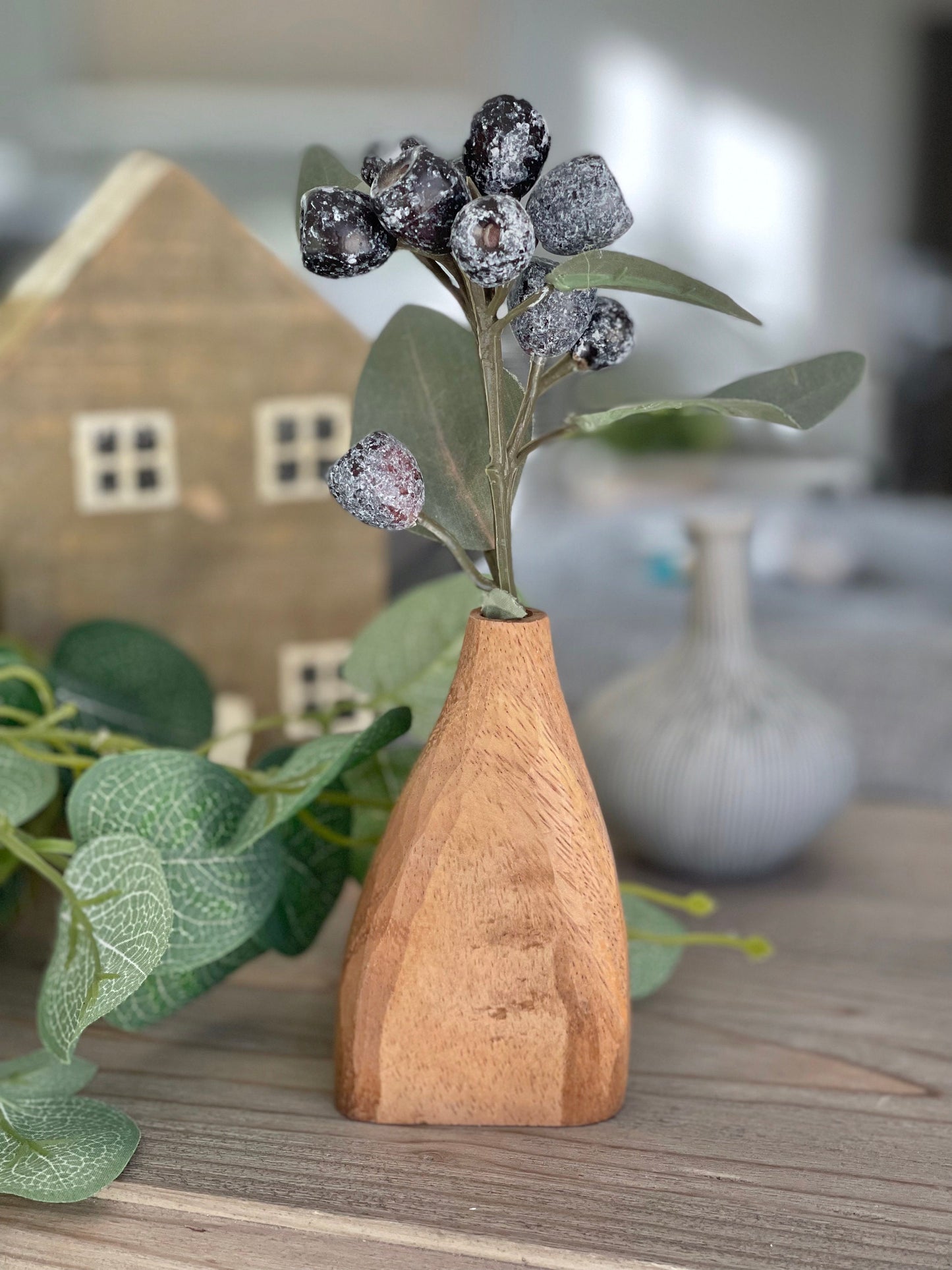 East of India Hand Carved Vase Dark/Light Wood
