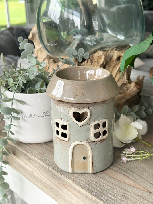Heart House Wax Melt/Oil Burner - Grey