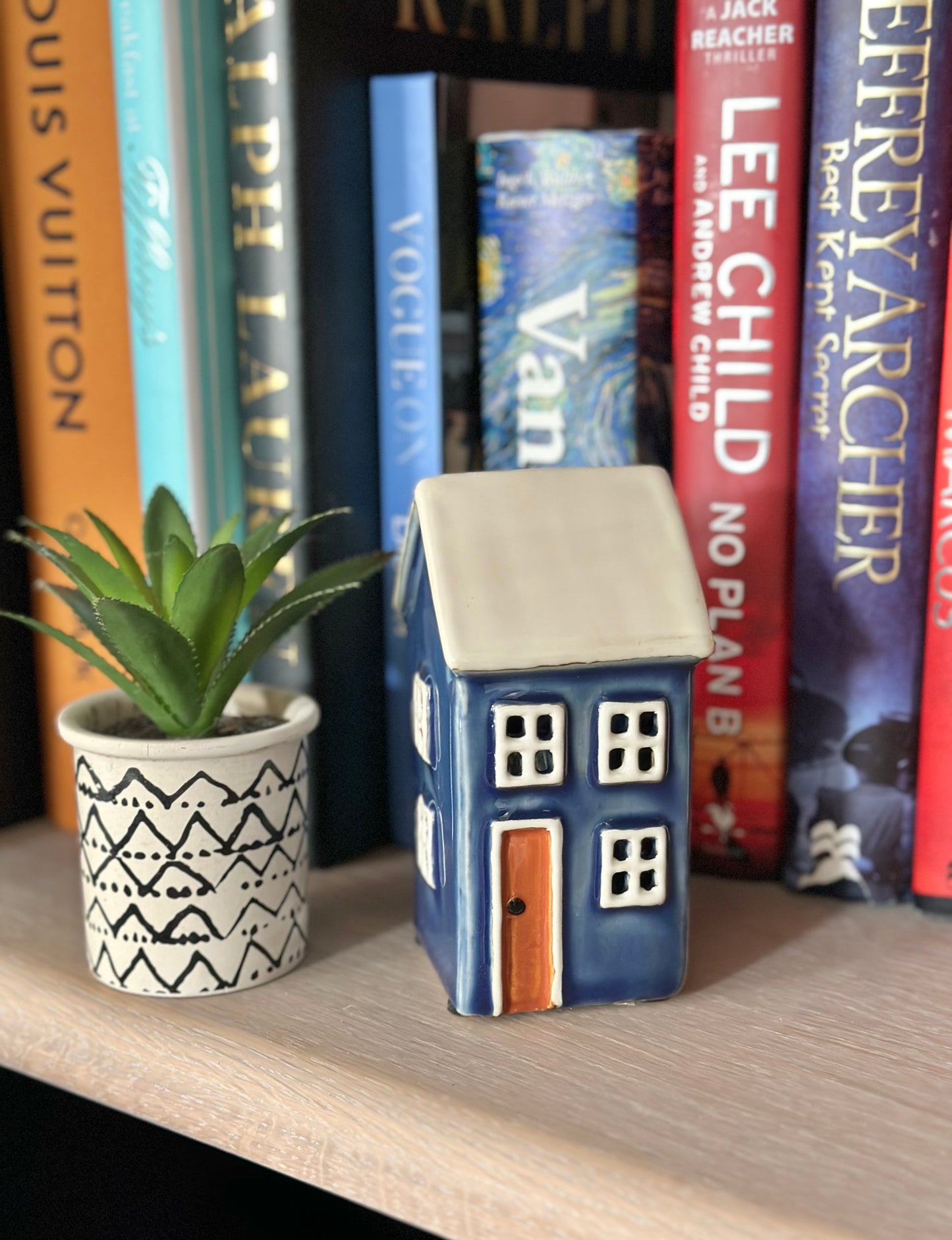 Navy Blue Glazed Ceramic Town House Tea light