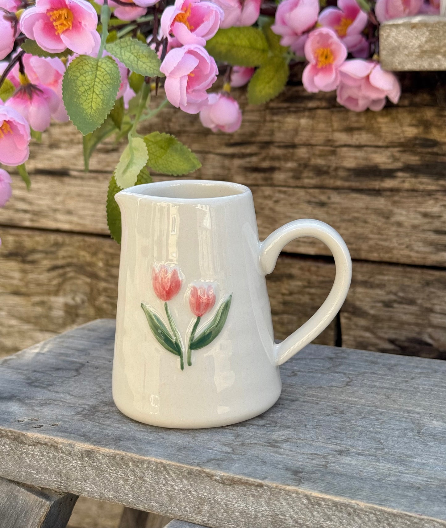 Charming Mini Jugs - Animal and Tulip Theme