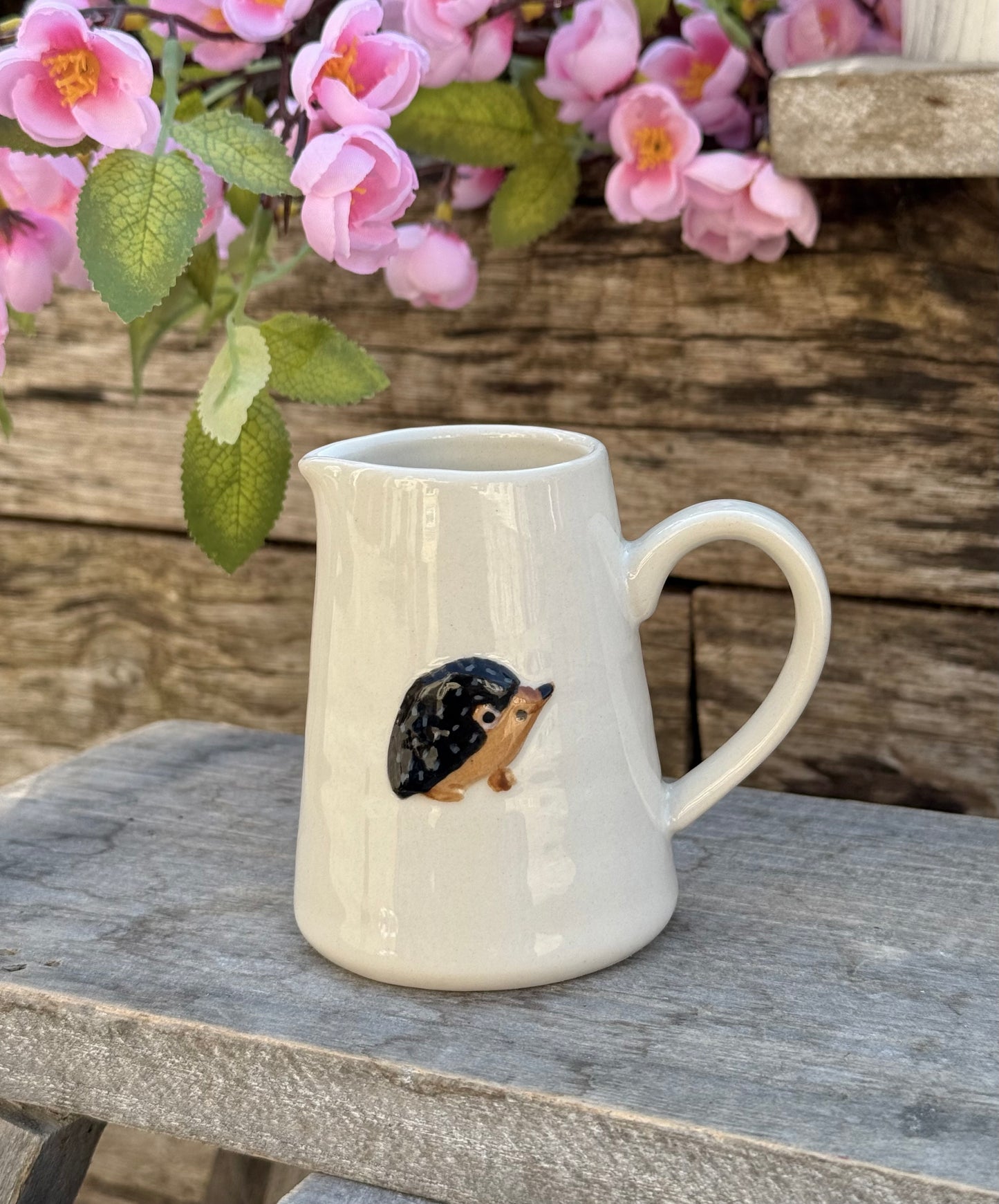 Charming Mini Jugs - Animal and Tulip Theme