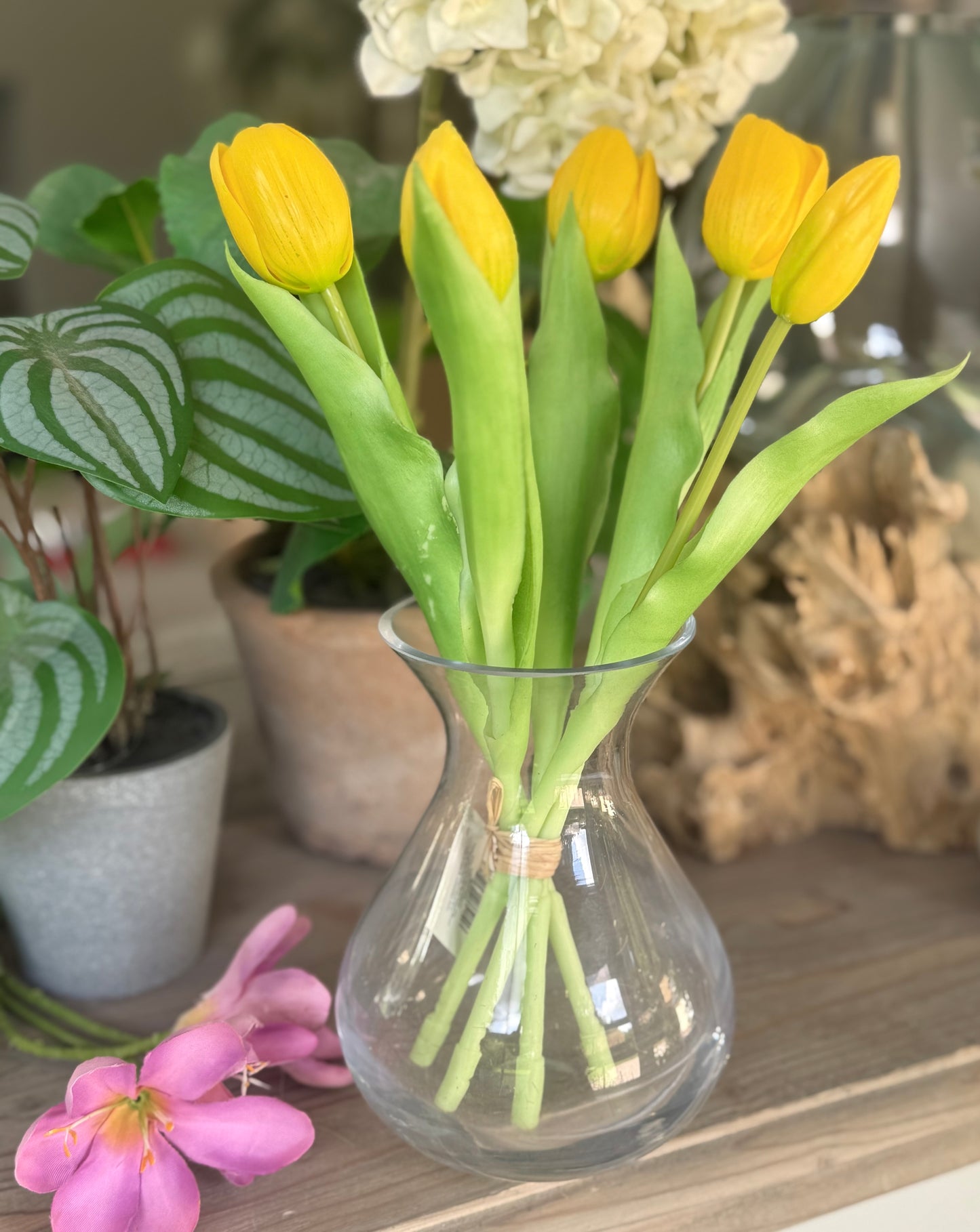 Yellow Tulip Bunch - 5 stems per bunch