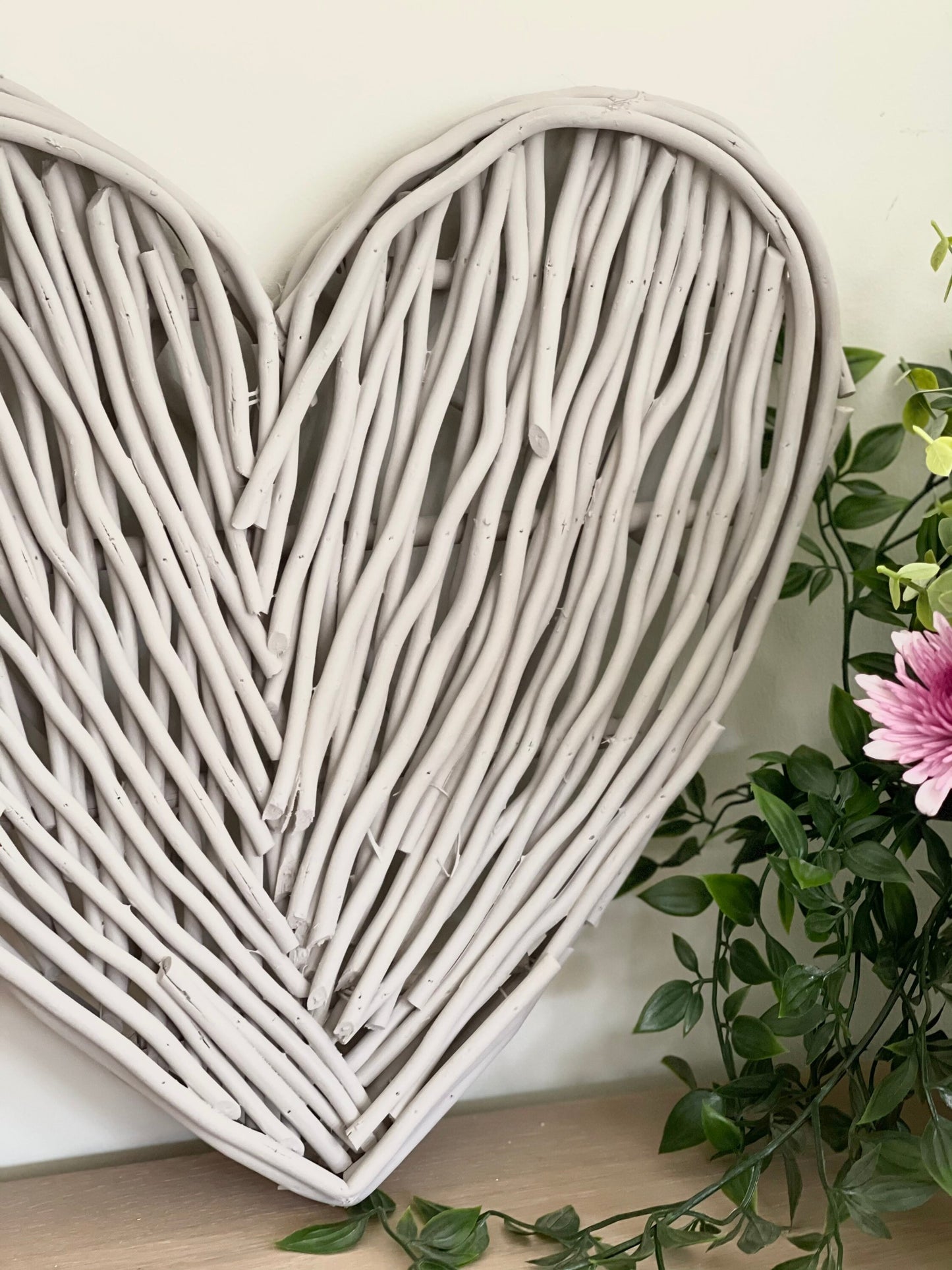 Small French Taupe Wicker Heart- 40cm