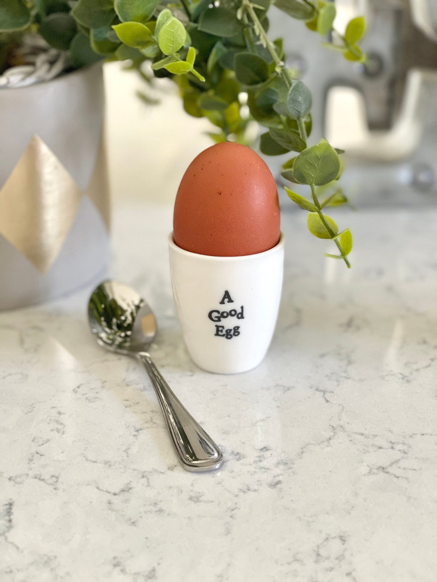 Porcelain egg cup - Good egg