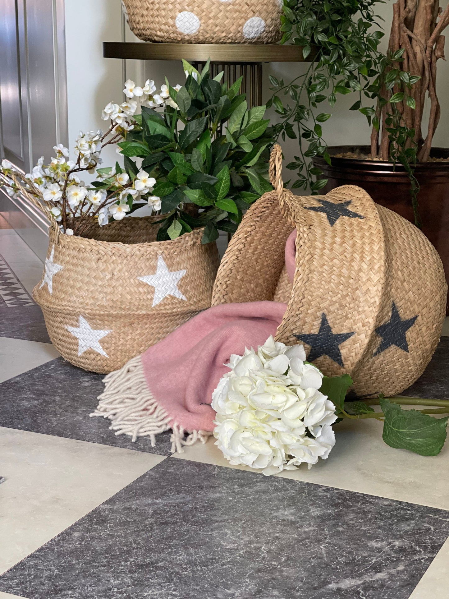 Seagrass White Star Basket
