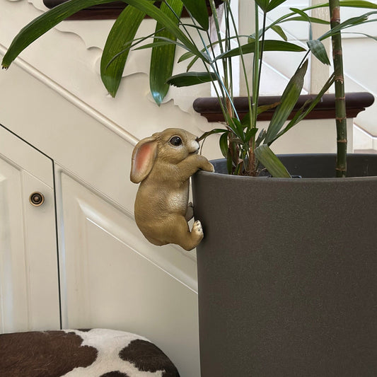 Large Hare Pot Hanger
